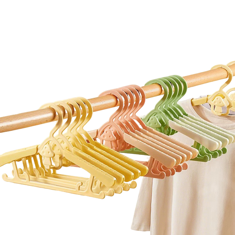 Baby Clothing Stores - Gantungan Baju Bayi Anti-Selip yang Dapat