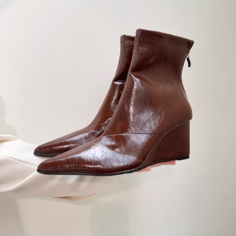 Soft Sole Booties - Sepatu Boot Hak Wedge Fashion Ujung
