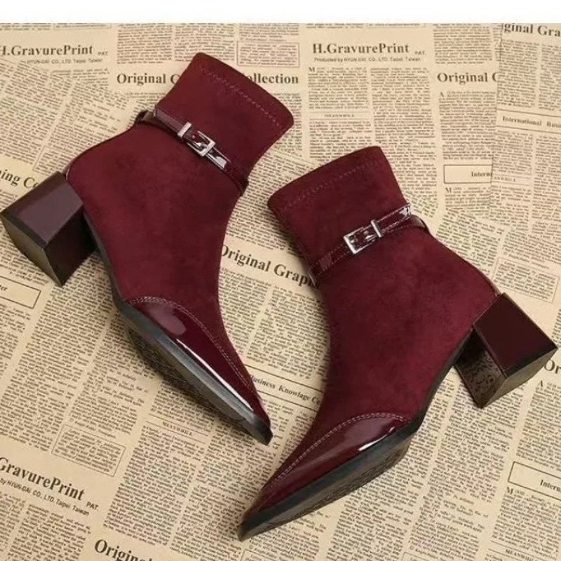 Soft Sole Booties - Sepatu Booties Model Buckle Fashion, Ujung